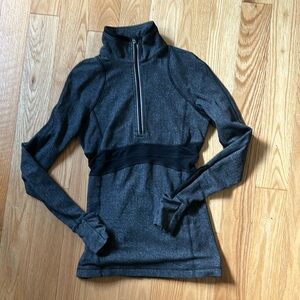 💗gorgeous charcoal grey zip💗